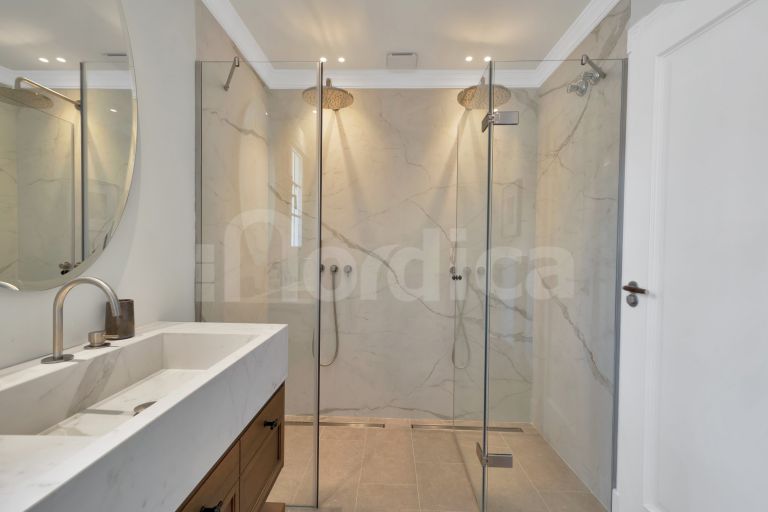 Villa for sale in Lorea Playa