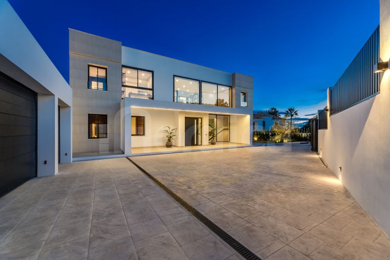 Villa zu verkaufen in El Madroñal