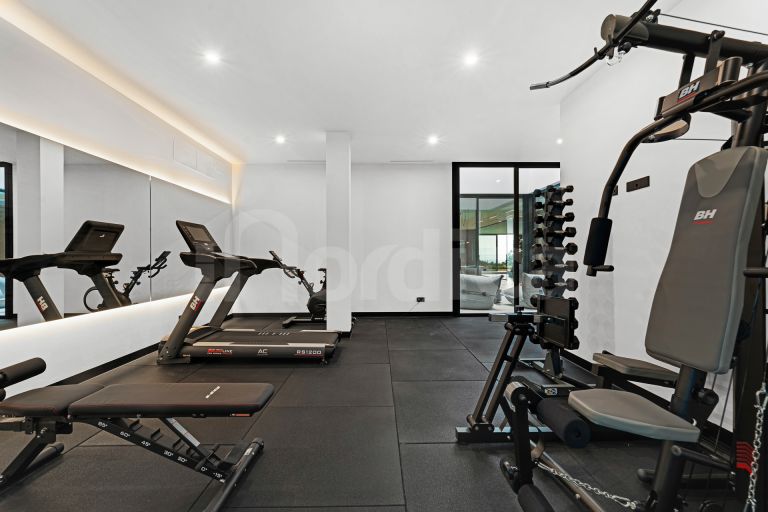 Villa zu verkaufen in El Madroñal