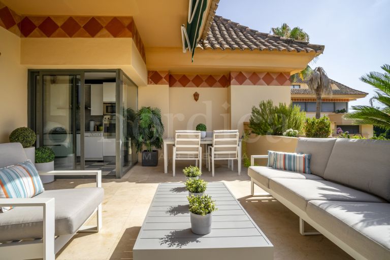 Stunning Duplex Penthouse for Sale in Lorcrigolf – Panoramic Golf & Mountain Views!