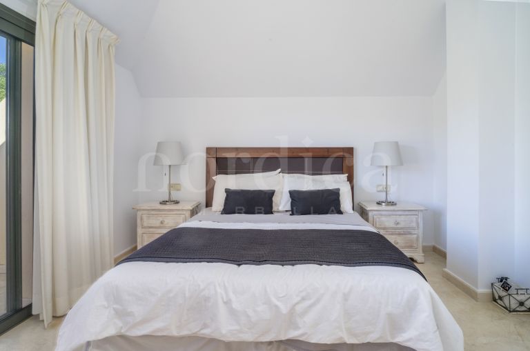 Stunning Duplex Penthouse for Sale in Lorcrigolf – Panoramic Golf & Mountain Views!