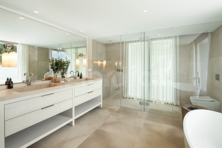 Villa for sale in Rocio de Nagüeles