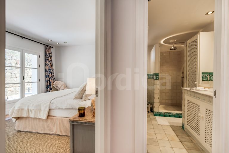 Markplanslägenhet till salu i La Zagaleta