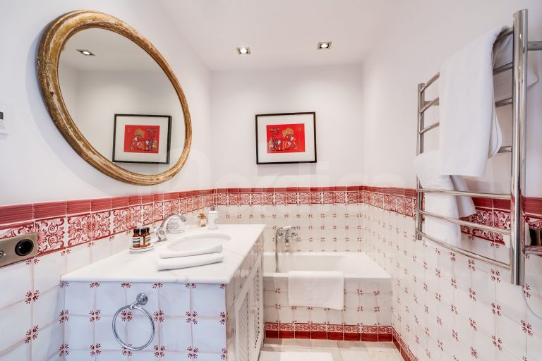 Markplanslägenhet till salu i La Zagaleta