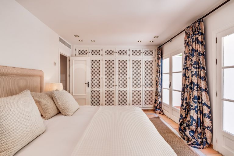 Markplanslägenhet till salu i La Zagaleta