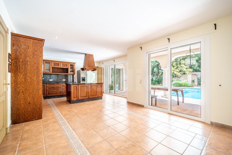 Villa for sale in Paraiso Barronal