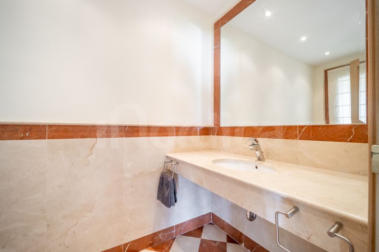 Villa for sale in Paraiso Barronal