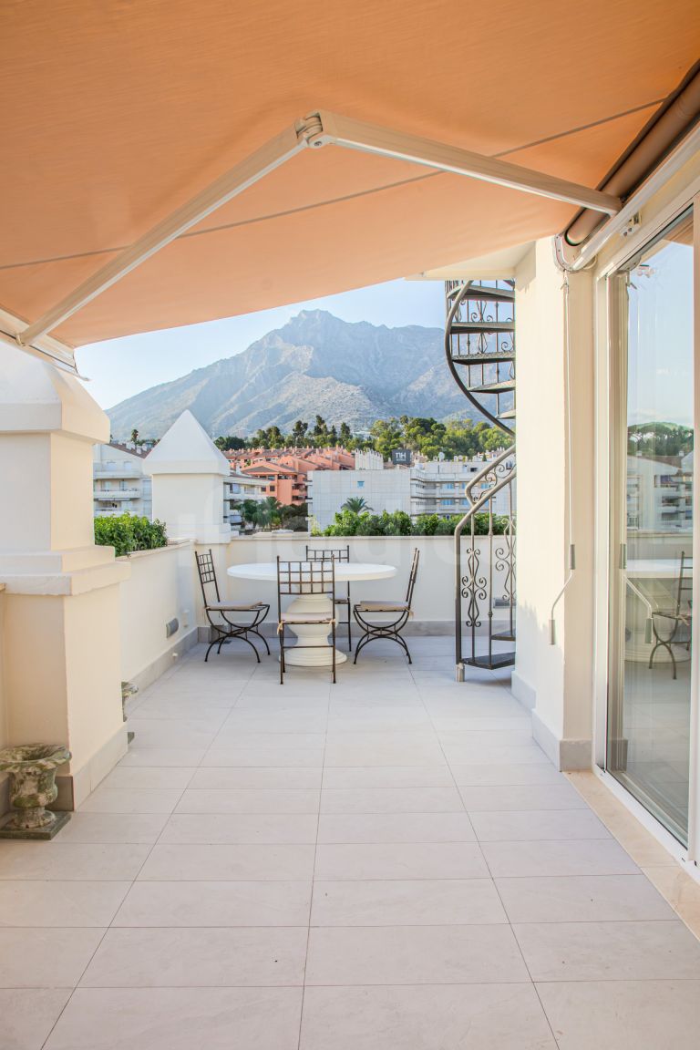 Penthaus zu verkaufen in Guadalpin Suites