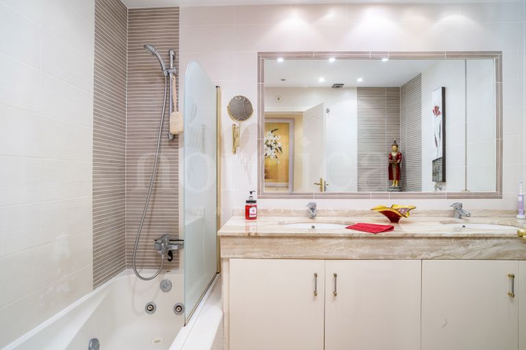 Appartement rez de chaussée a vendre à El Embrujo Playa