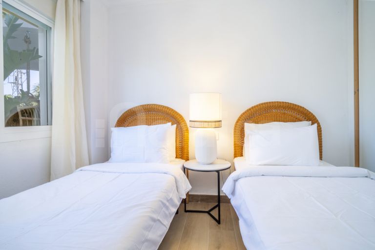 Ground Floor Apartment for sale in La Dama de Noche