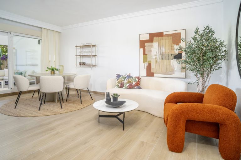 Ground Floor Apartment for sale in La Dama de Noche