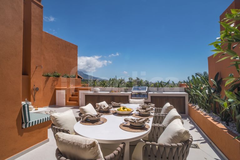Duplex Penthouse for sale in Alminar de Marbella