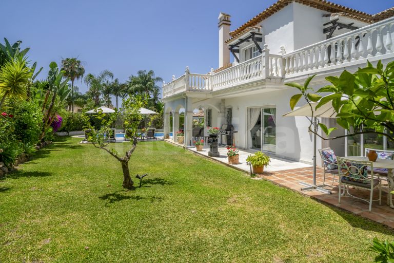 Villa for sale in Marbella Country Club