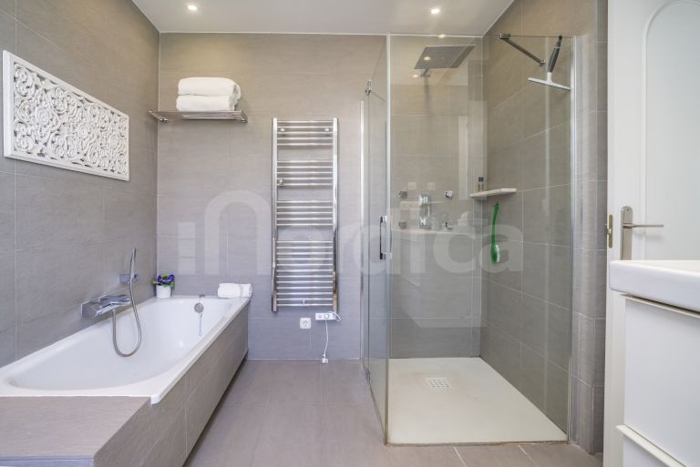 Villa for sale in Marbella Country Club