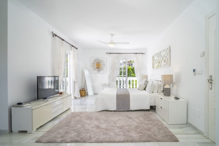 Villa for sale in Marbella Country Club