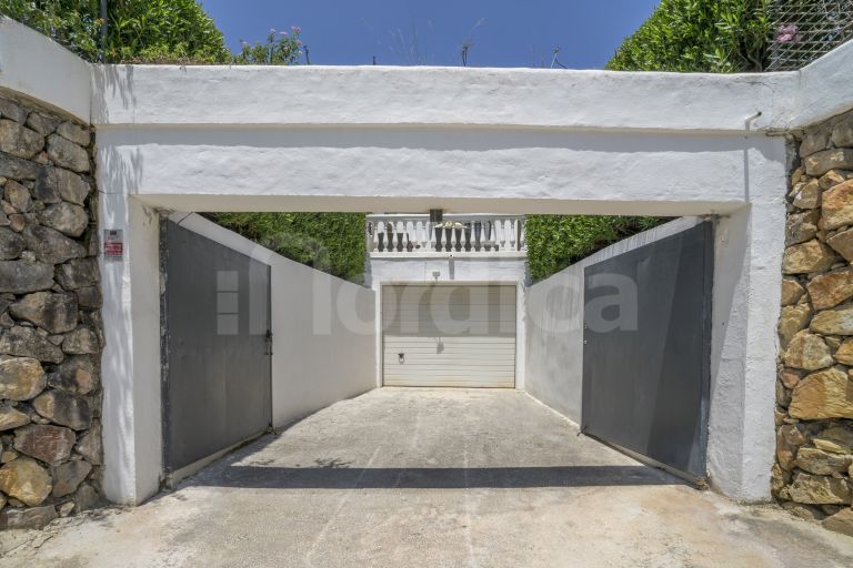 Villa for sale in Marbella Country Club