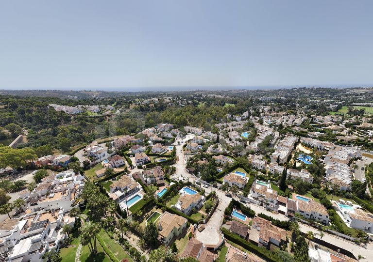 Villa for sale in Marbella Country Club