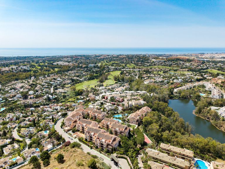 Apartment for sale in Albatross Hill