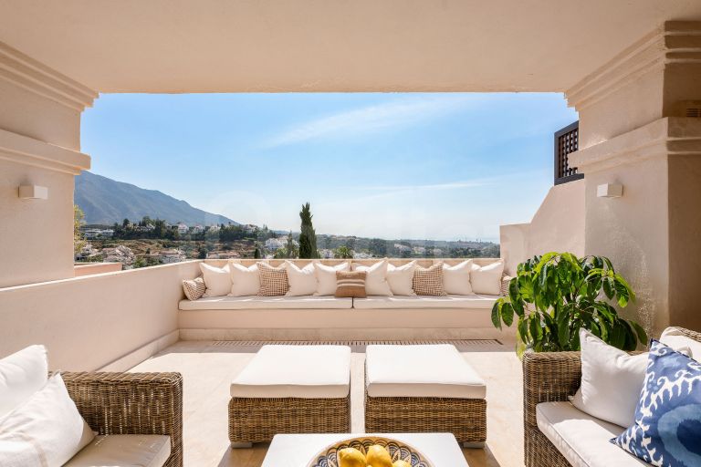 Apartment for sale in Albatross Hill