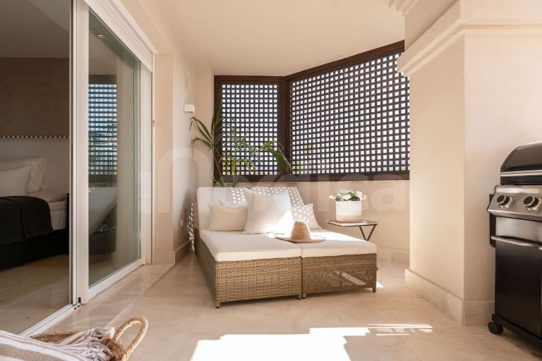 Apartment for sale in Albatross Hill