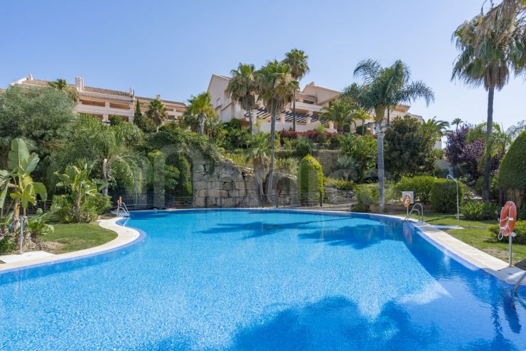 Apartment for sale in Albatross Hill