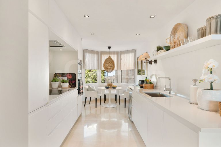 Apartment for sale in Albatross Hill