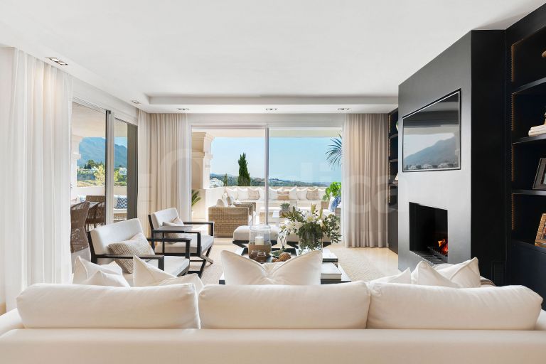 Apartment for sale in Albatross Hill