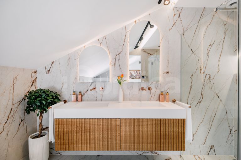 Duplex Penthouse for sale in Las Lolas