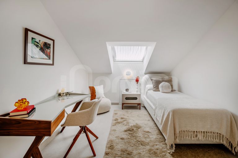 Duplex Penthouse for sale in Las Lolas