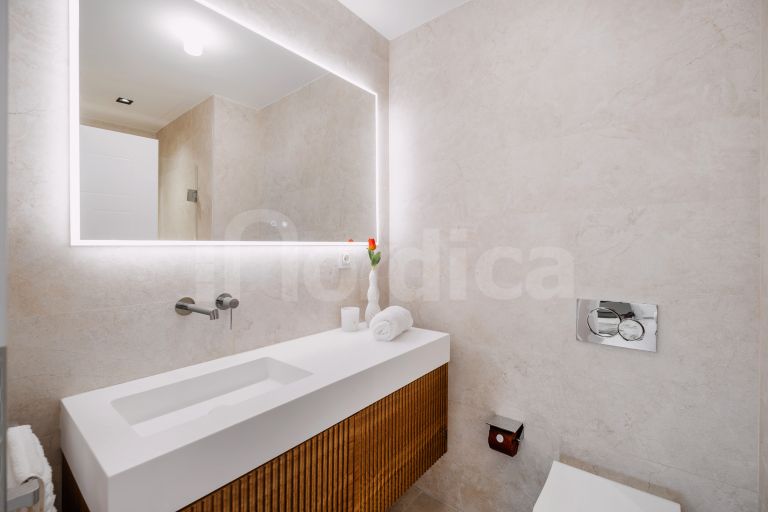 Duplex Penthouse for sale in Las Lolas