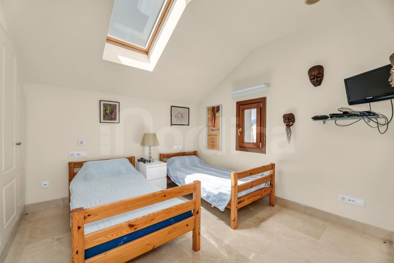 Duplex Penthouse for sale in Lomas del Rey