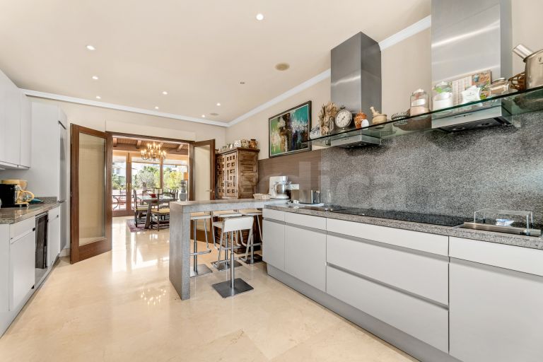 Duplex Penthouse for sale in Lomas del Rey