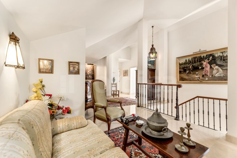 Duplex Penthouse for sale in Lomas del Rey