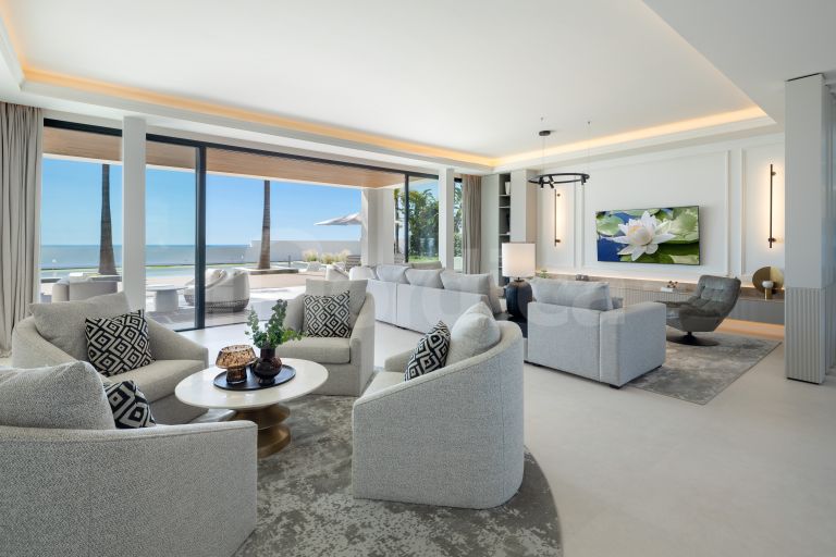 Villa for sale in Monte Halcones