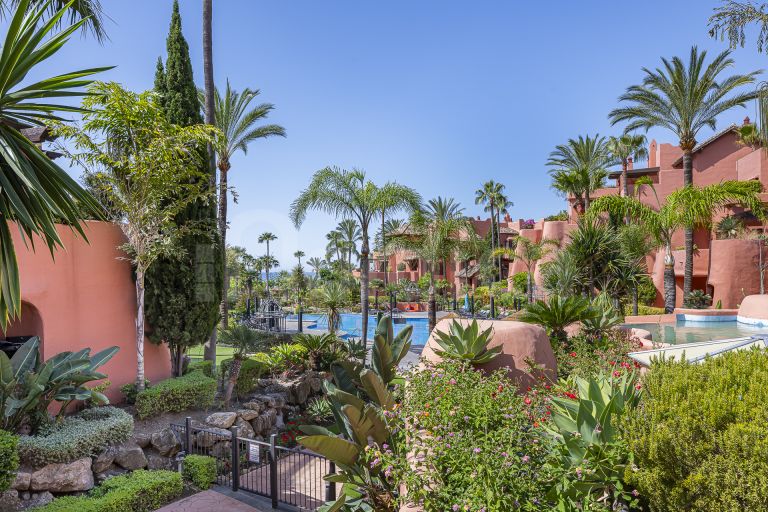 Ground Floor Apartment for sale in Torre Bermeja