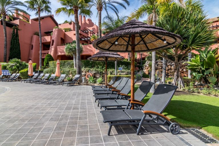 Ground Floor Apartment for sale in Torre Bermeja