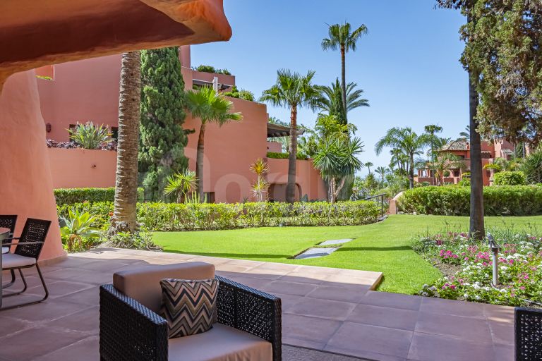 Ground Floor Apartment for sale in Torre Bermeja