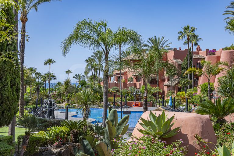 Ground Floor Apartment for sale in Torre Bermeja