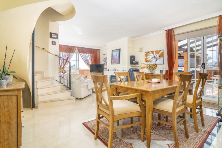 Duplex Penthouse a vendre à Andalucia Alta