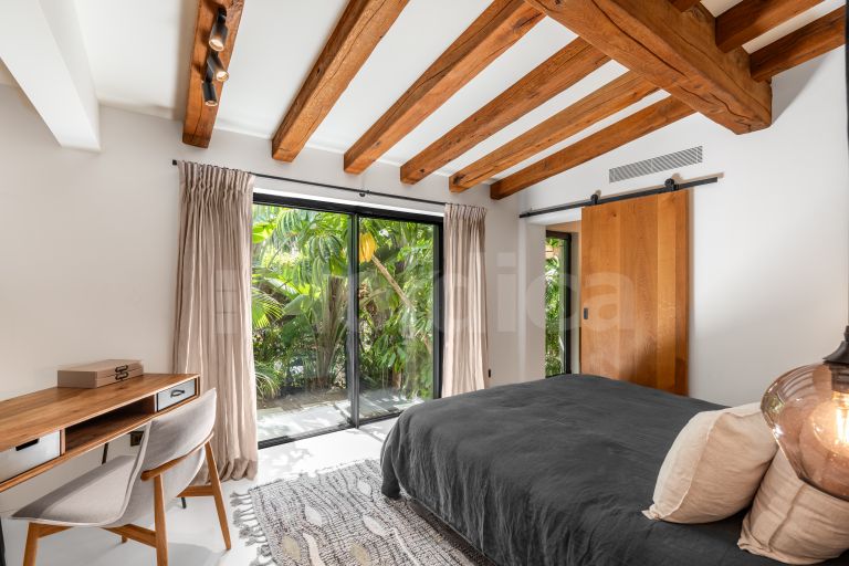 Villa for sale in Los Naranjos