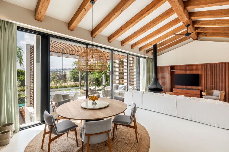 Villa for sale in Los Naranjos