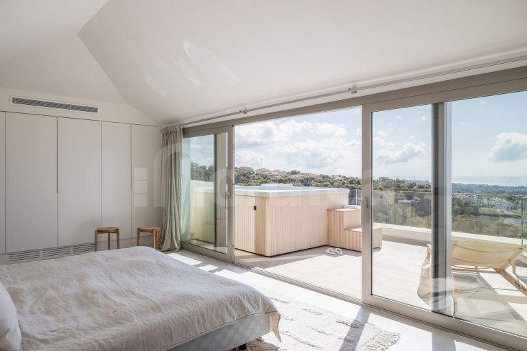 Duplex Penthouse for sale in 9 Lions Residences