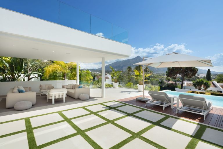 Villa zu verkaufen in Las Brisas