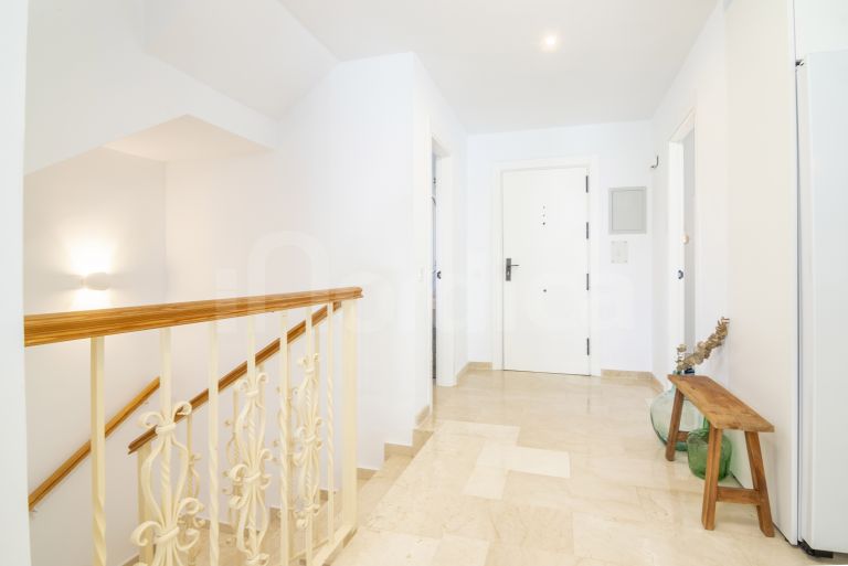 Town House for sale in Las Encinas