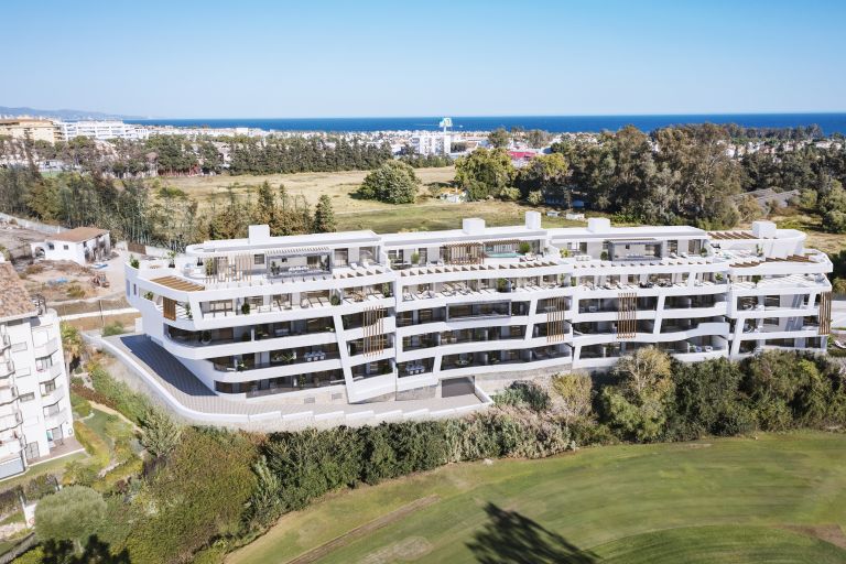 Tvåvåningslägenhet till salu i Guadalmina Alta