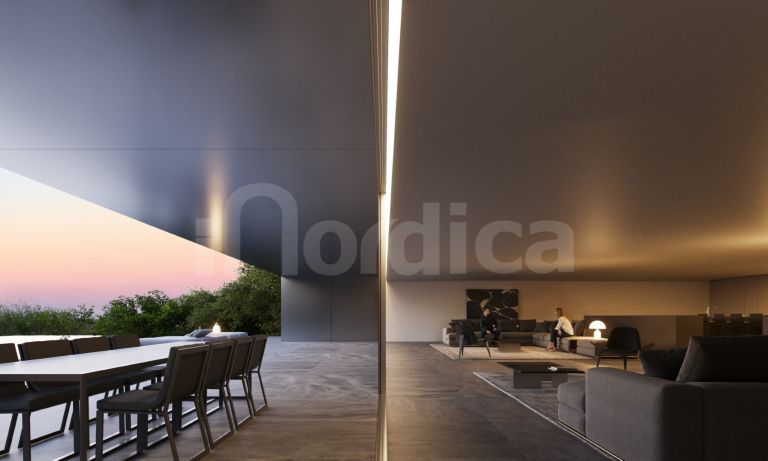 Villa for sale in Valderrama Golf