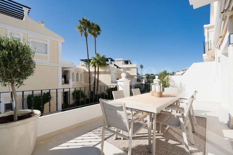 Duplex Penthouse for sale in Aloha Gardens