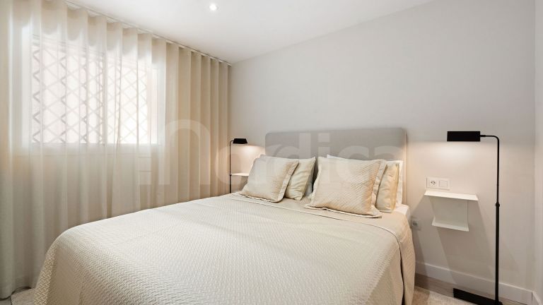 Duplex Penthouse for sale in Aloha Gardens