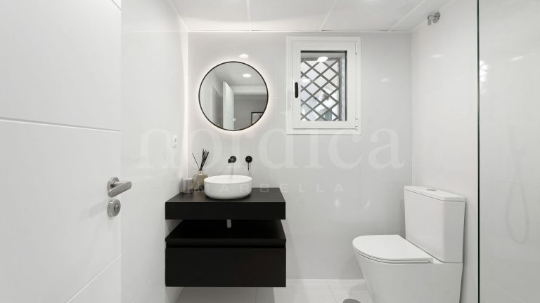 Duplex Penthouse for sale in Aloha Gardens