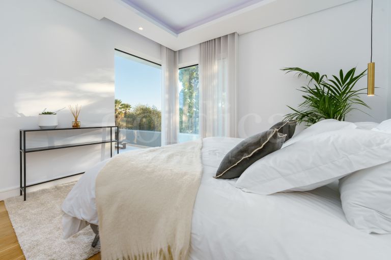 Villa zu verkaufen in Nueva Andalucia